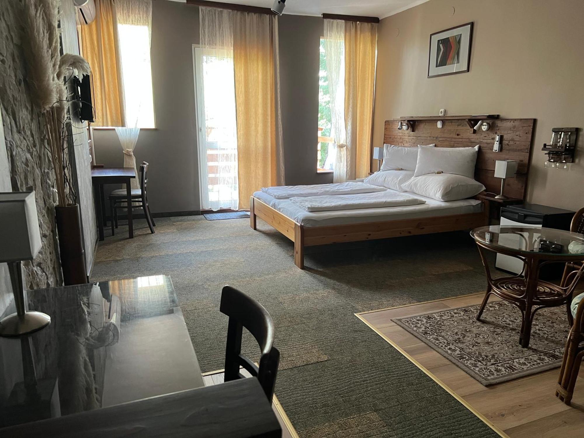 Villa Sagan Zamárdi Екстериор снимка